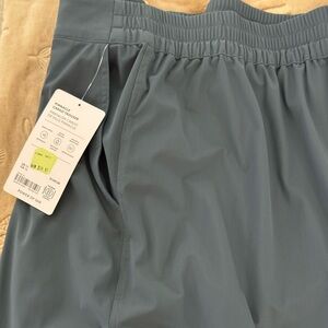 Athleta Pinnacle Wide leg cargo Slate Blue Activewear Pants